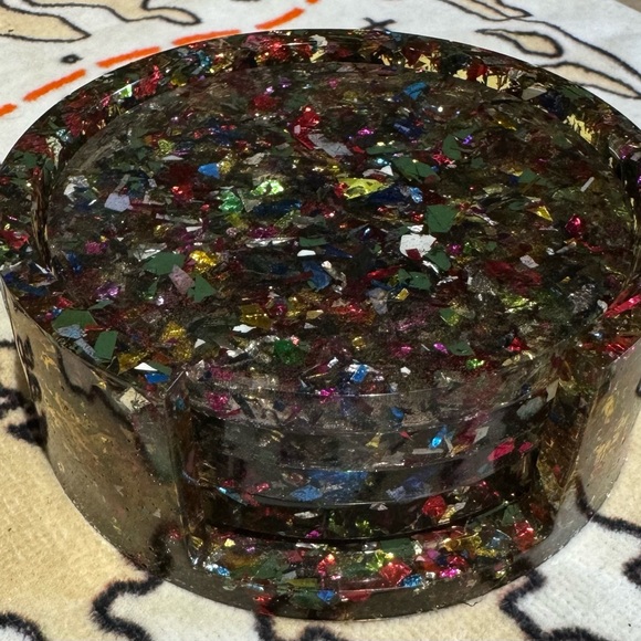 Round confetti, coaster set - Picture 3 of 3